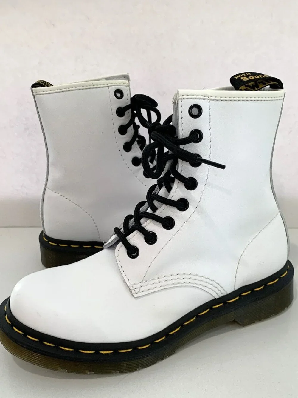 Dr. Martens 1460 Softy T Leather Lace Up Boots Combat Booties White Size 10 NEW